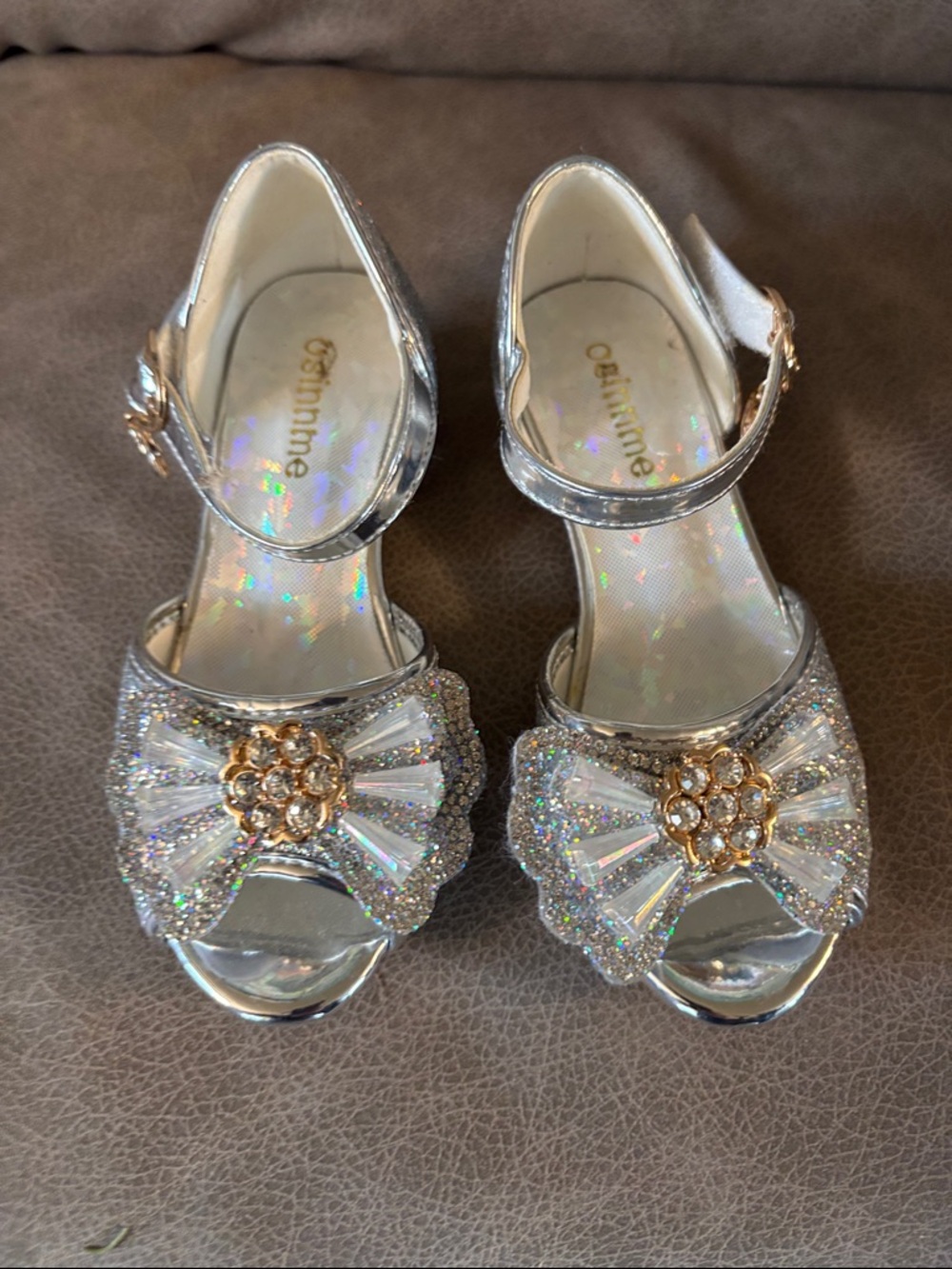 Girls' Silver Glitter Bow Dress Sandals with Gold Gem Accent